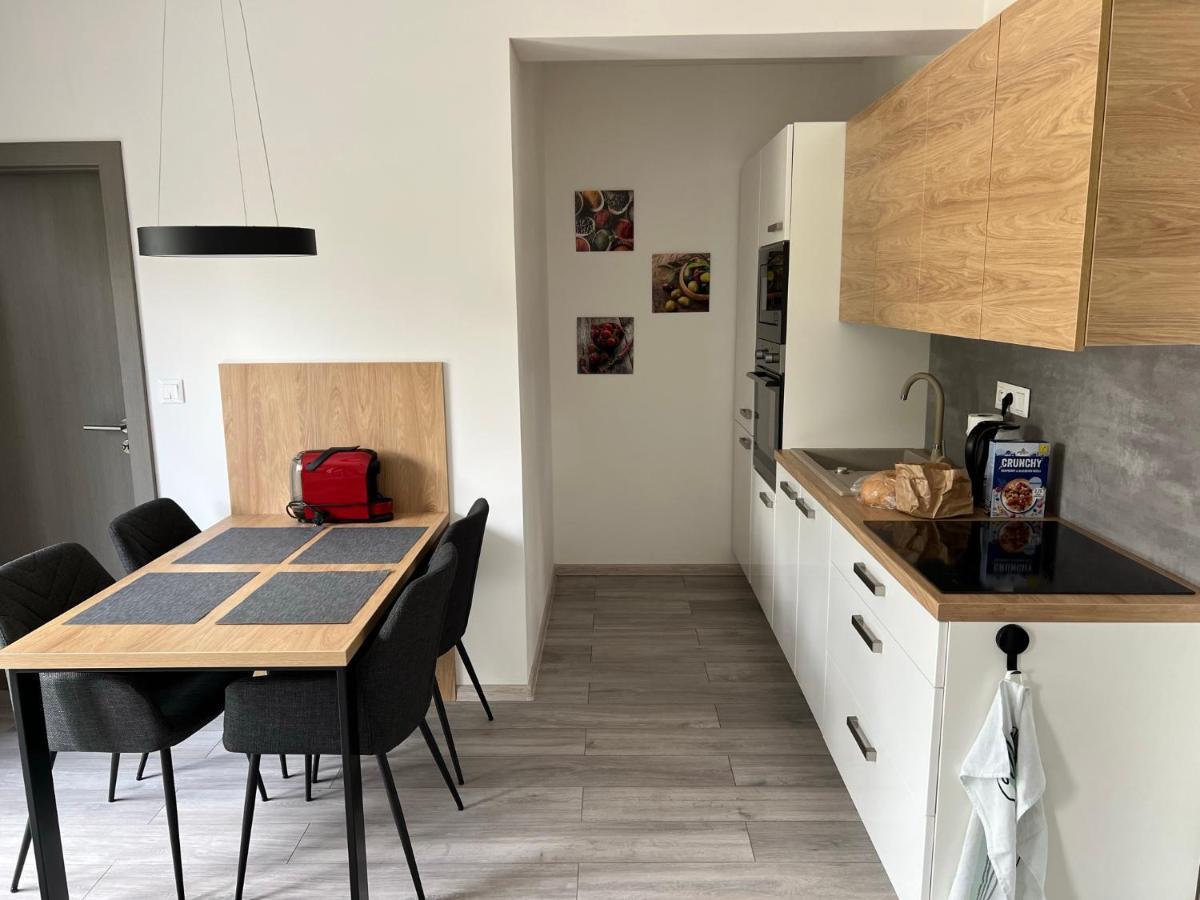 Apartment Timo Besen 209 Bešeňová 外观 照片