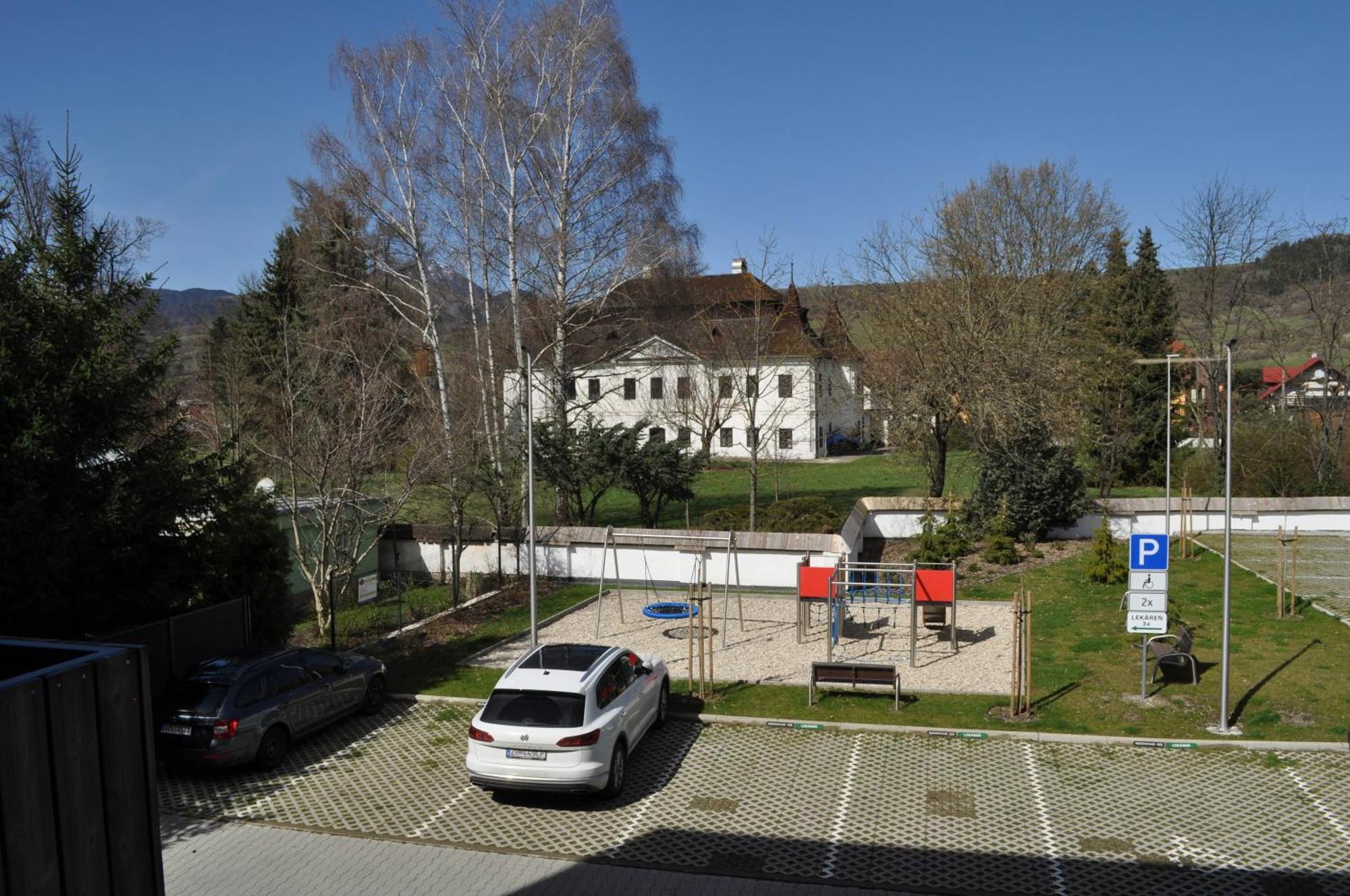 Apartment Timo Besen 209 Bešeňová 外观 照片